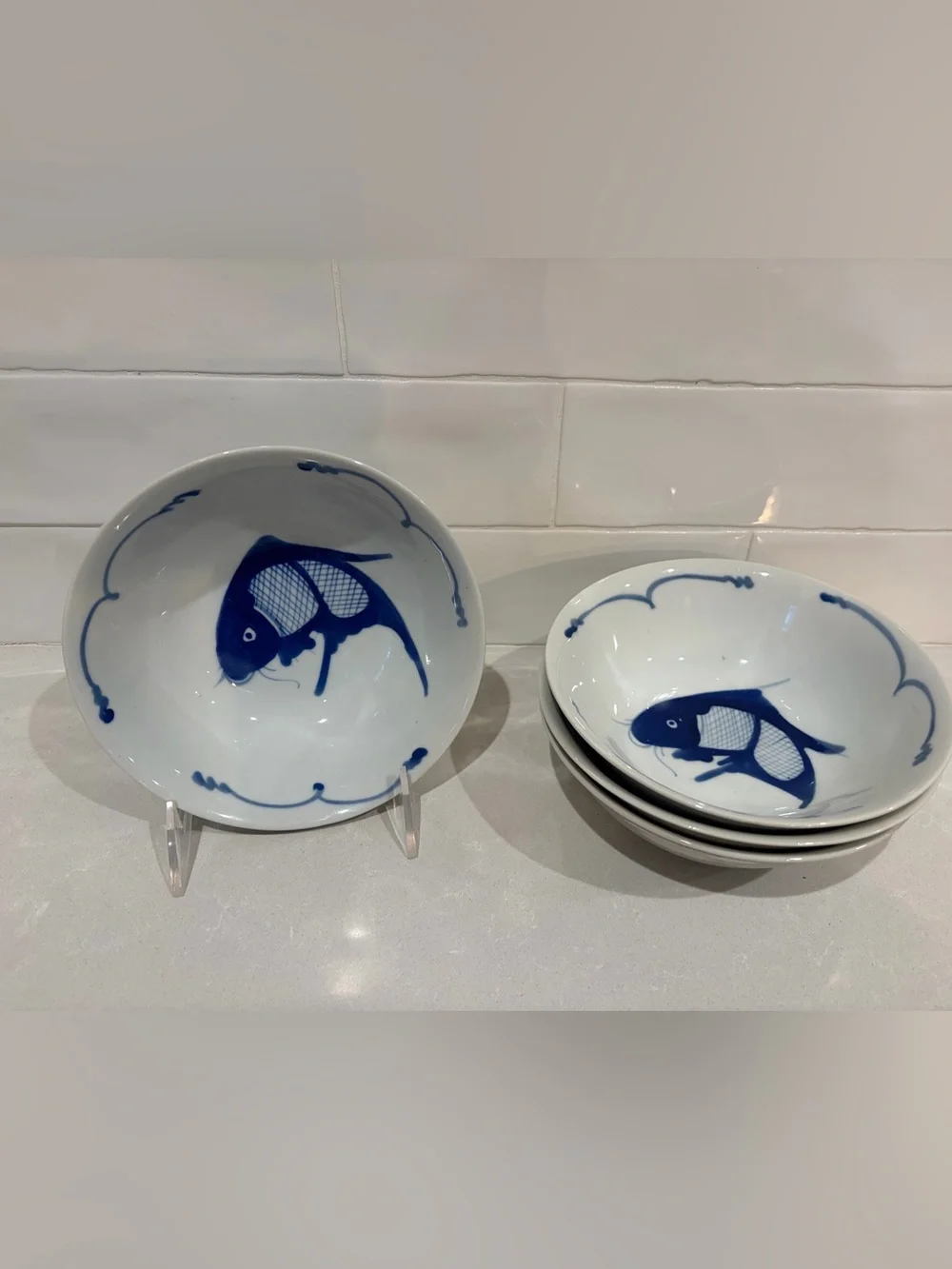 Vtg Set of 4 Cobalt Blue and White Koi Fish Porcelain Bowls 6.25” made in China